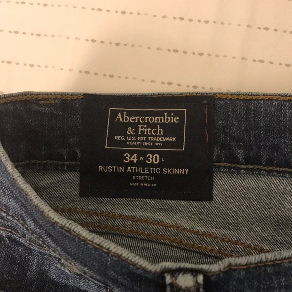 Jeans - Picture 3 of 8